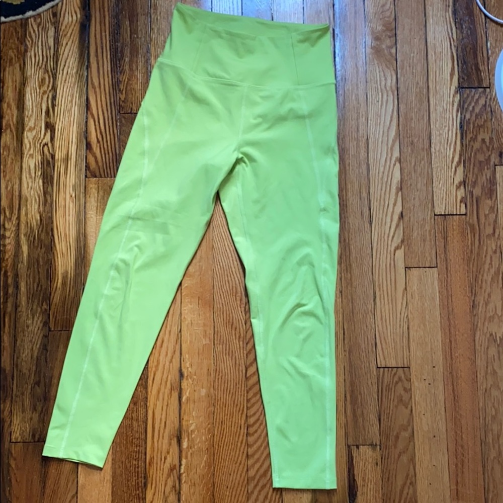 Girlfriend Collective neon green 7/8 legging Small